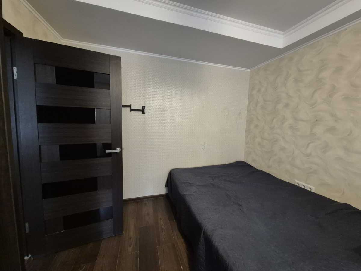 Оренда 1-кімнатної квартири 32 м², Івана Виговського вул., 12Б