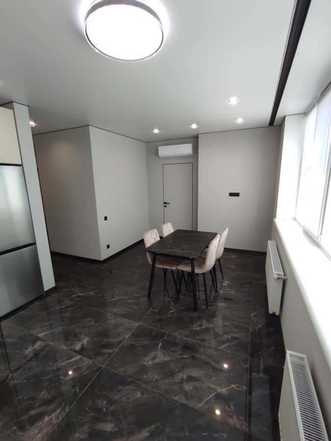 Продаж 1-кімнатної квартири 56 м², Слобожанський просп.