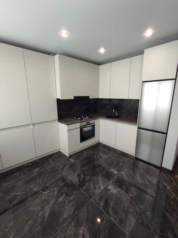 Продаж 1-кімнатної квартири 56 м², Слобожанський просп.