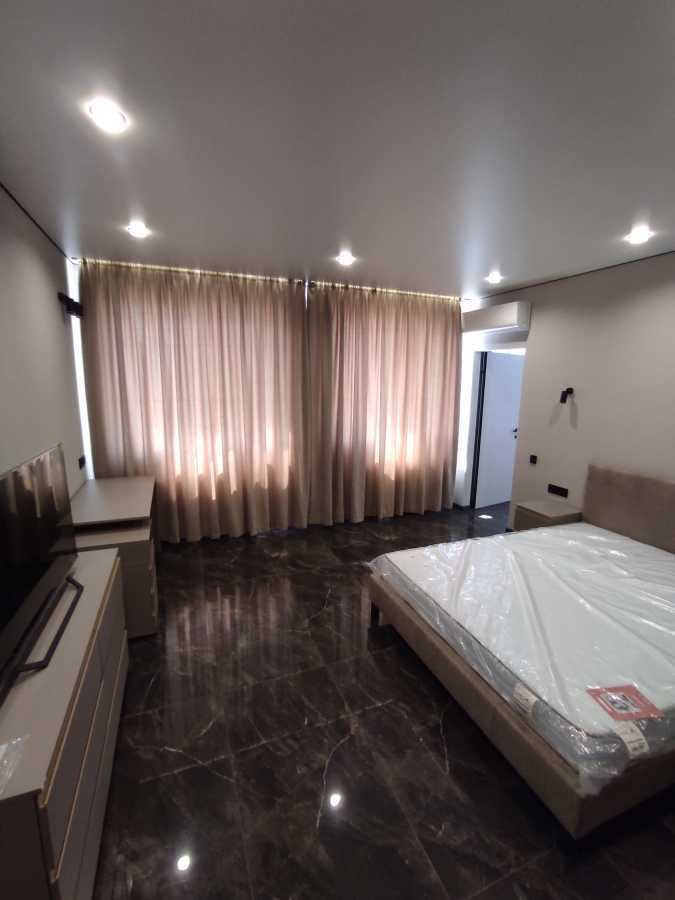 Продаж 1-кімнатної квартири 56 м², Слобожанський просп.