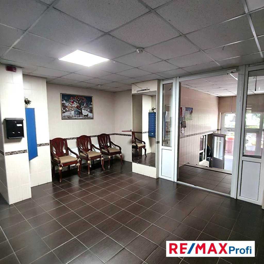 Продаж 1-кімнатної квартири 43 м², Харківське шосе, 182