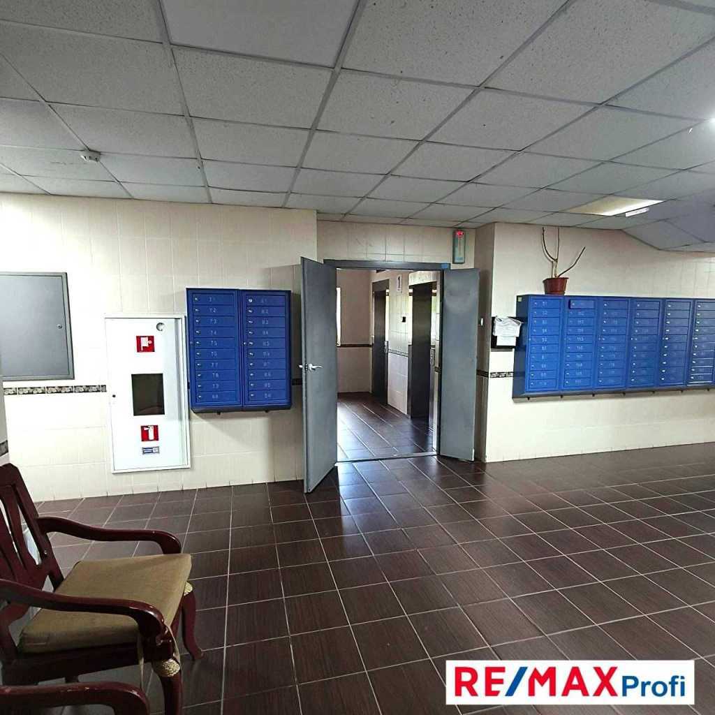 Продаж 1-кімнатної квартири 43 м², Харківське шосе, 182