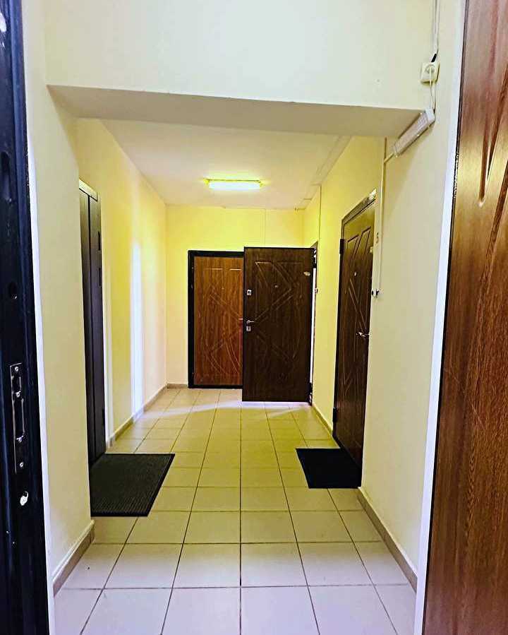 Продаж 1-кімнатної квартири 43 м², Харківське шосе, 182