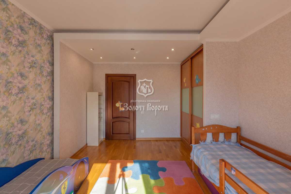 Продажа 3-комнатной квартиры 99 м², Милославська, 47а