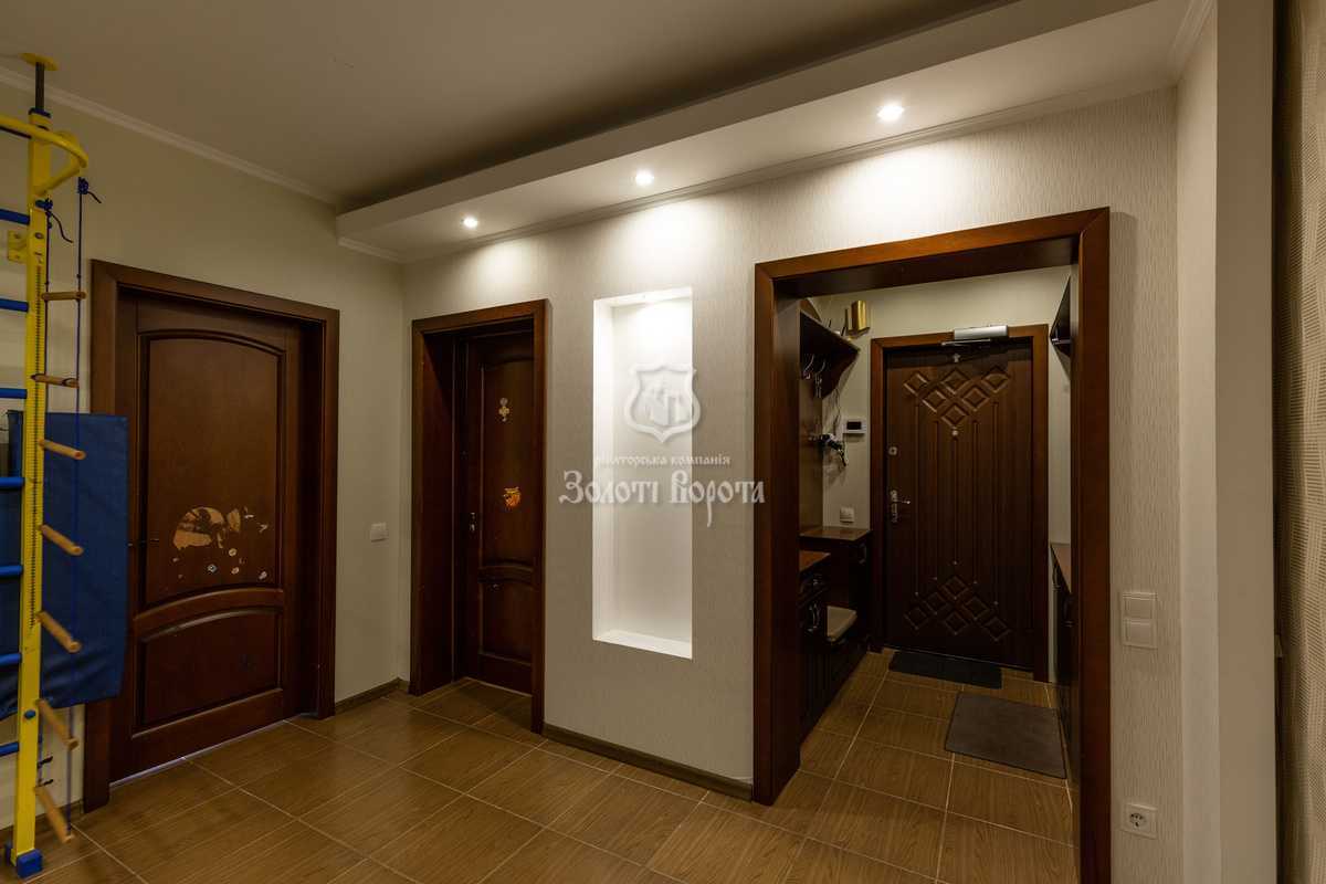 Продажа 3-комнатной квартиры 99 м², Милославська, 47а