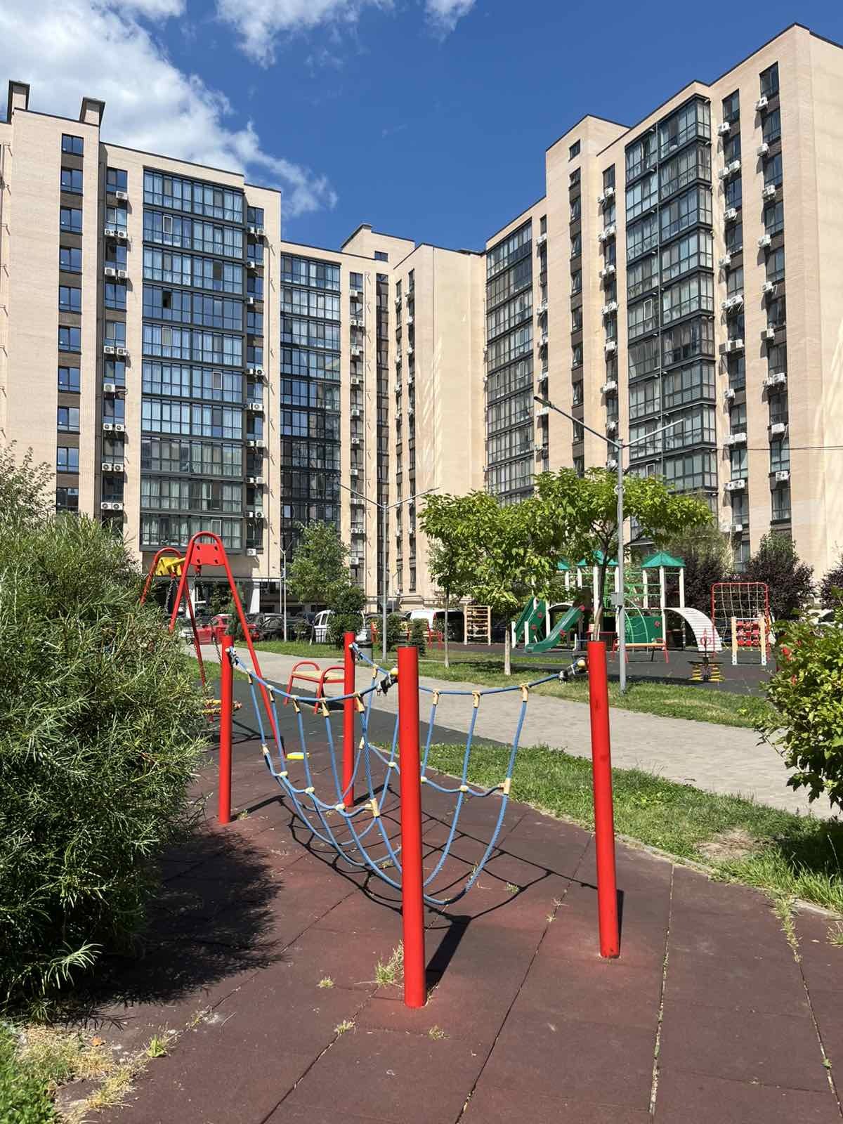 2-комнатная квартира посуточно 63 м², Набережная Победы ул., 44