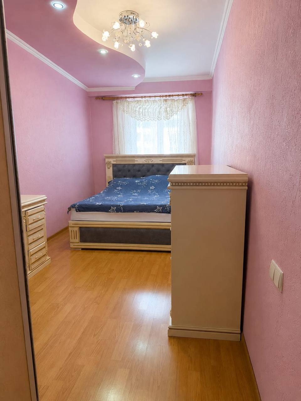 Продажа 3-комнатной квартиры 56.1 м², Сегедская ул., вул.13