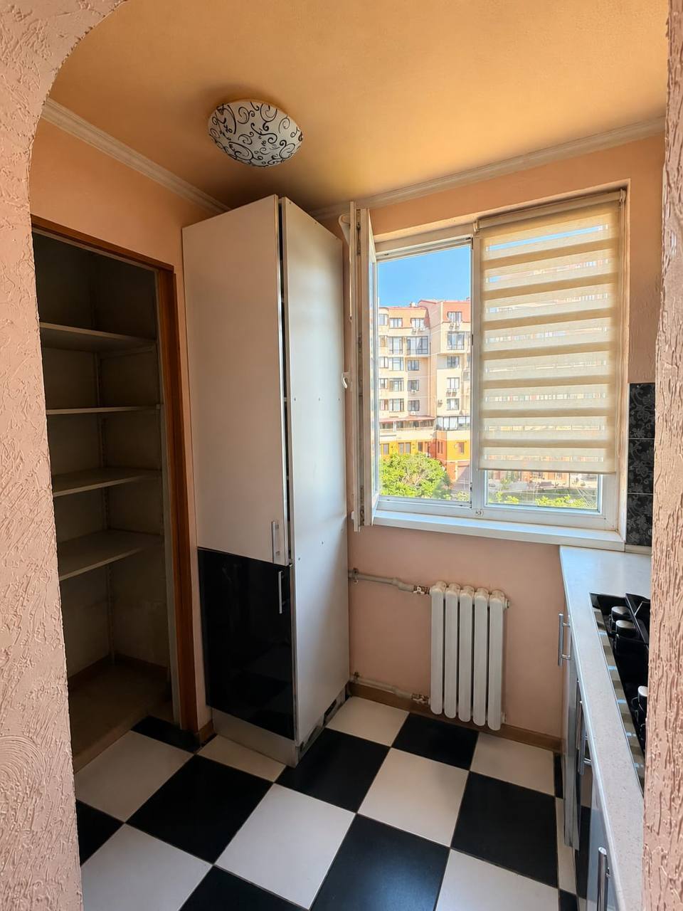 Продажа 3-комнатной квартиры 56.1 м², Сегедская ул., вул.13