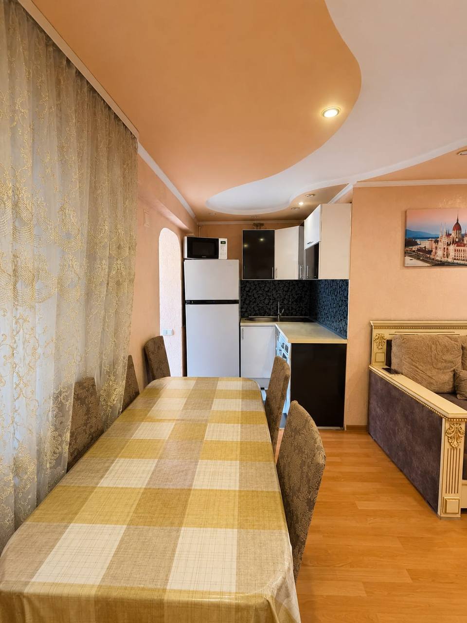 Продажа 3-комнатной квартиры 56.1 м², Сегедская ул., вул.13