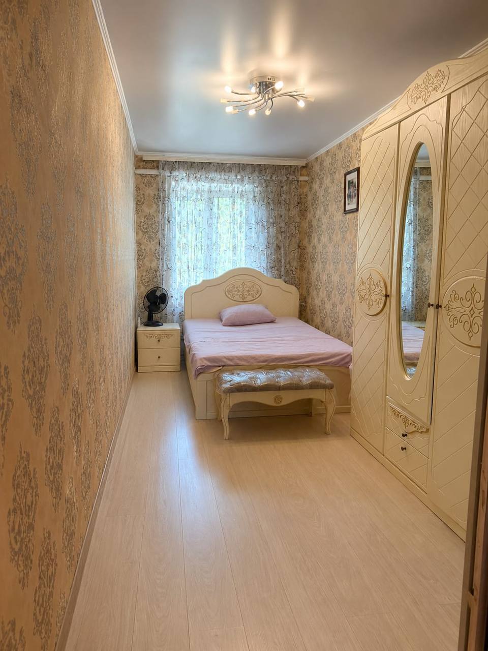 Продажа 3-комнатной квартиры 56.1 м², Сегедская ул., вул.13