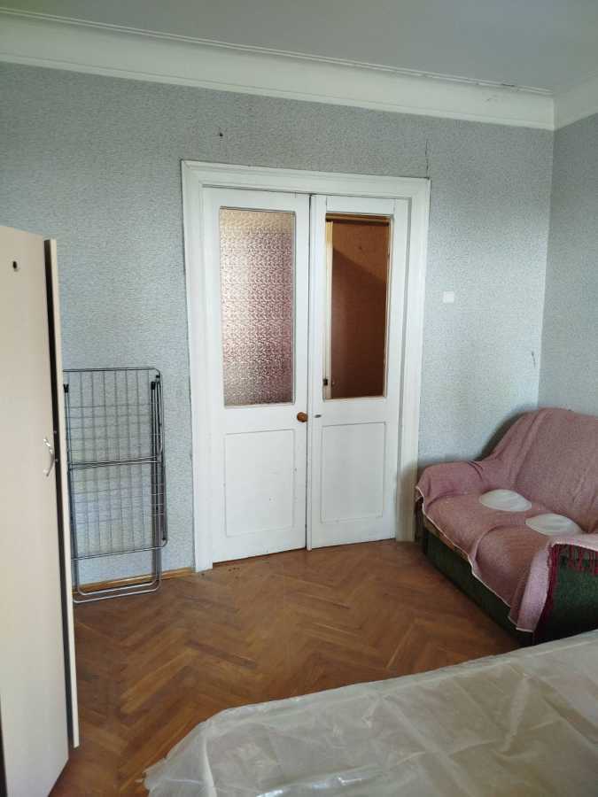 Продаж 3-кімнатної квартири 70 м², Олександра Довженка вул., 10
