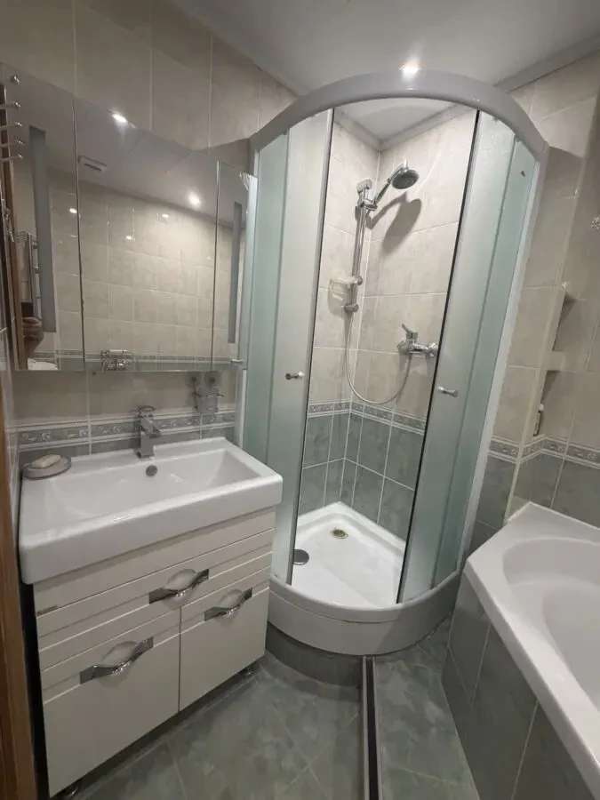 Продажа 4-комнатной квартиры 98 м², Петра Григоренко просп., 1/7