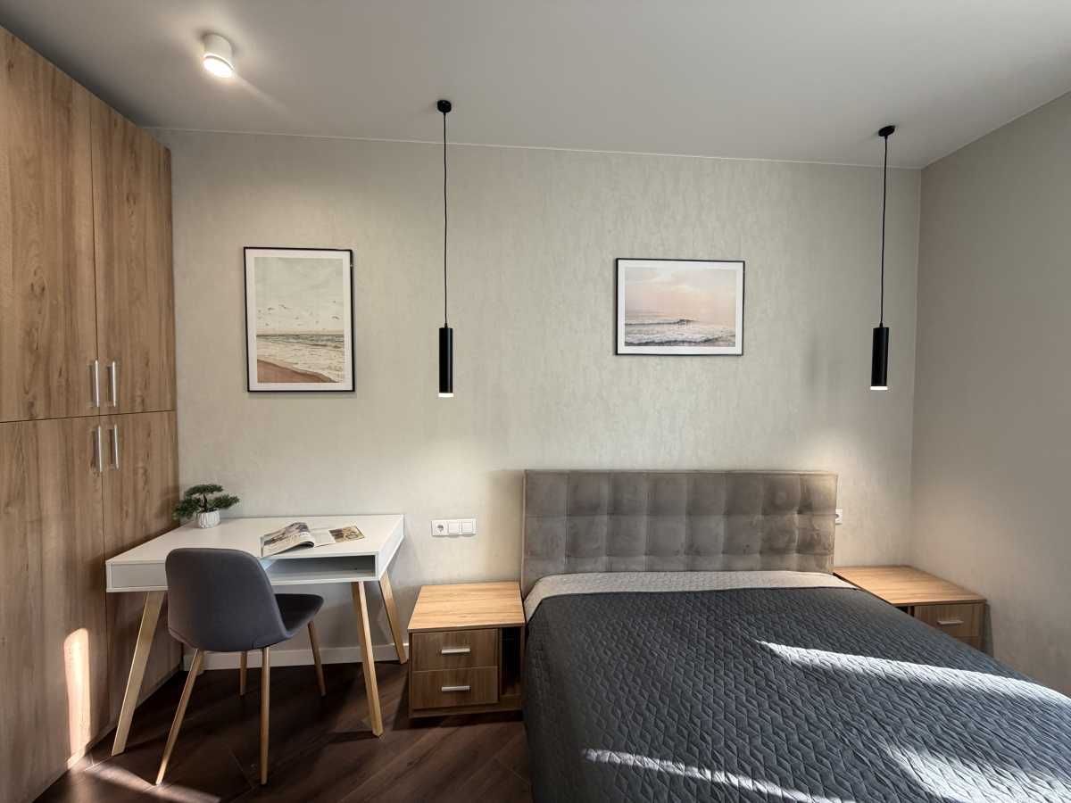 Оренда 1-кімнатної квартири 40 м², Практична вул., 4