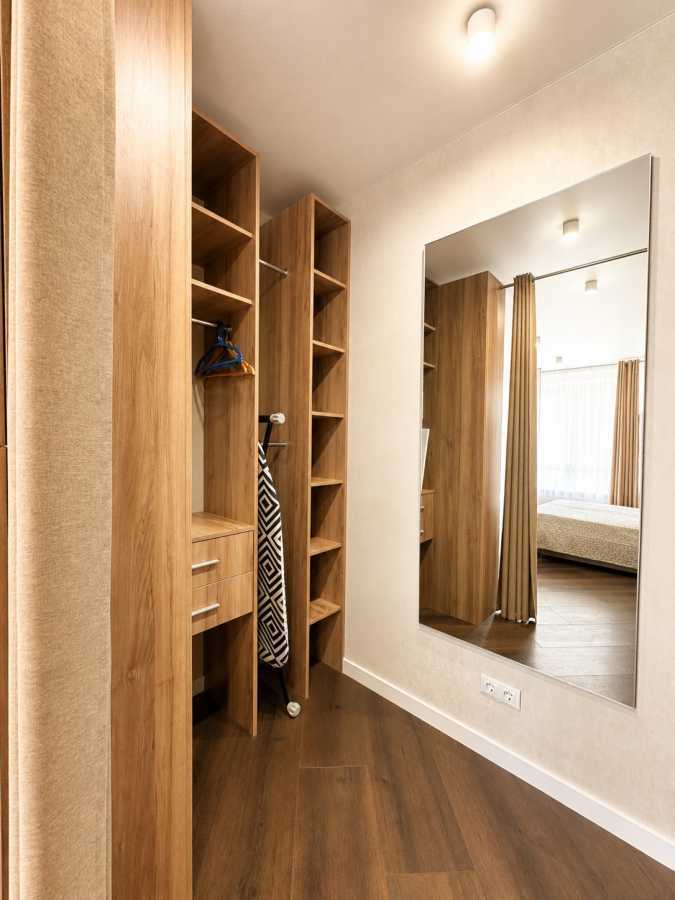Оренда 1-кімнатної квартири 40 м², Практична вул., 4