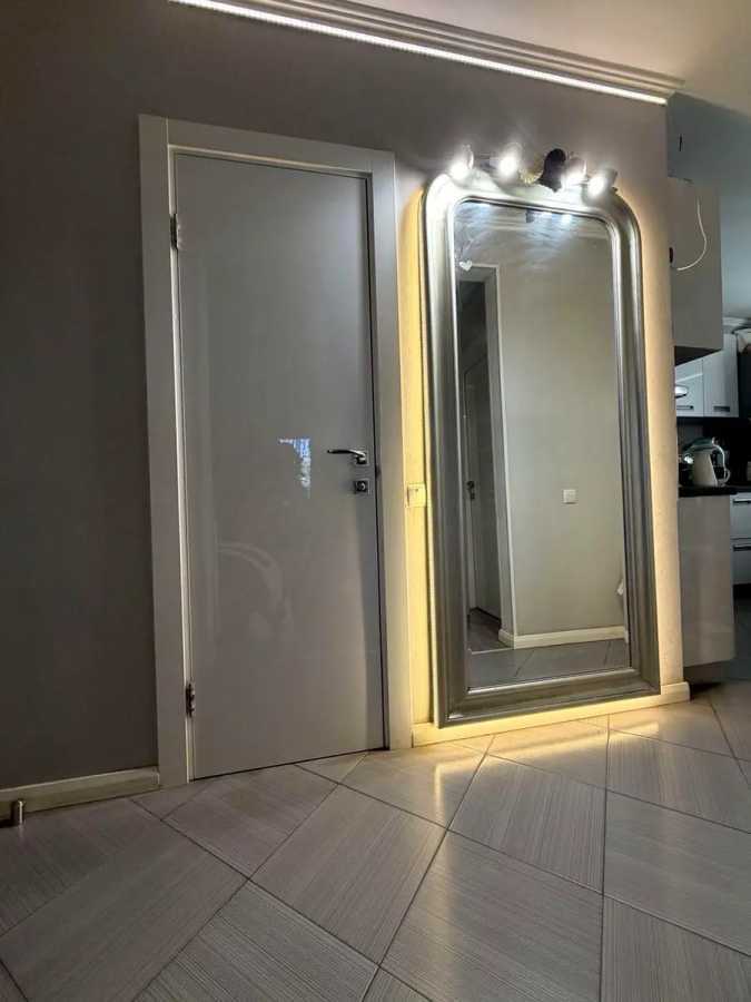 Продаж 2-кімнатної квартири 48 м², Івана Миколайчука вул., 13/2