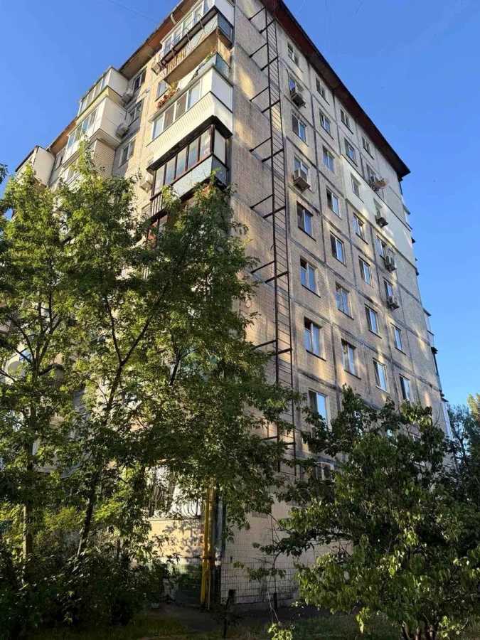 Продаж 2-кімнатної квартири 48 м², Івана Миколайчука вул., 13/2