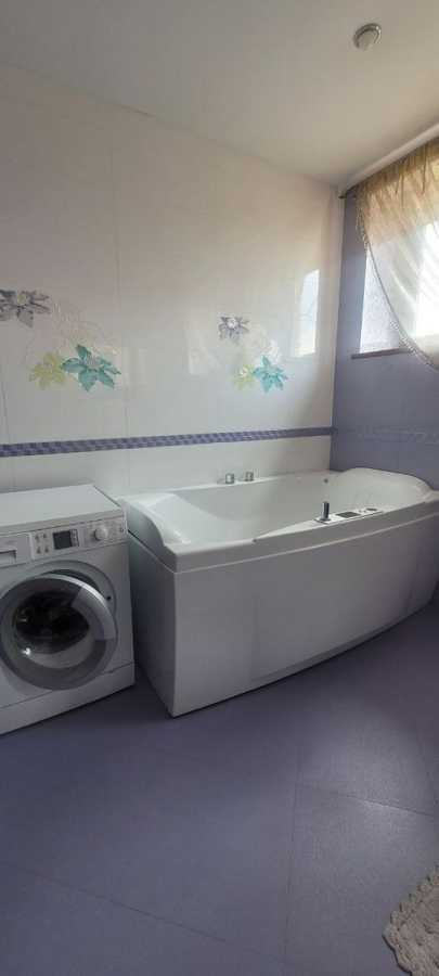 Продаж будинку 550 м², Лісова вул.
