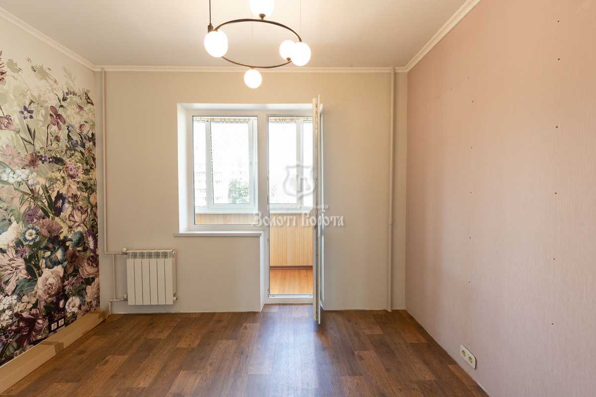 Продаж 3-кімнатної квартири 70 м², Декабристів вул., 5