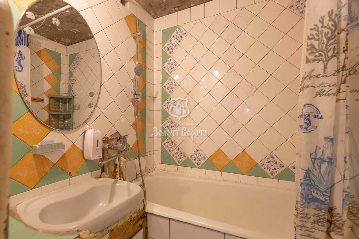 Продаж 3-кімнатної квартири 70 м², Декабристів вул., 5