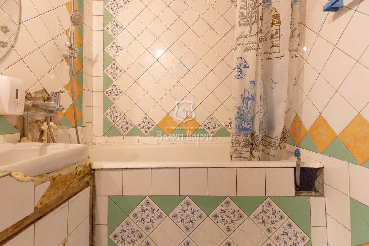 Продаж 3-кімнатної квартири 70 м², Декабристів вул., 5