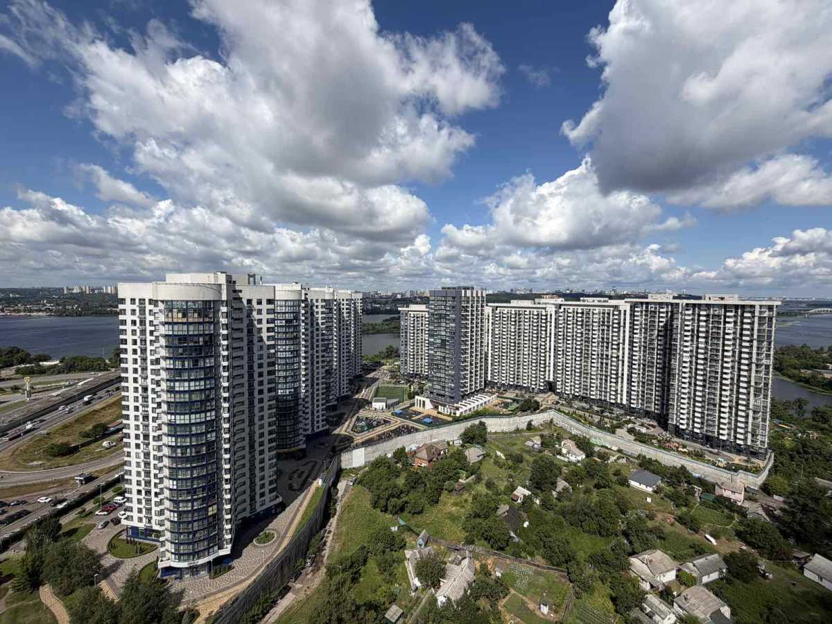 Продажа 3-комнатной квартиры 76 м², Осокорская ул., 2А