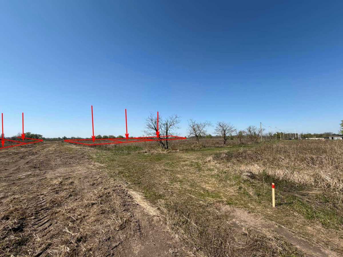 Продажа участка под индивидуальное жилое строительство 6 соток, Лозівка