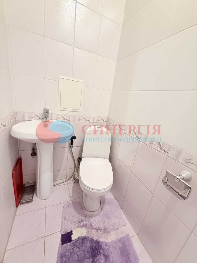 Продажа 2-комнатной квартиры 78 м², Макеевская ул., 8
