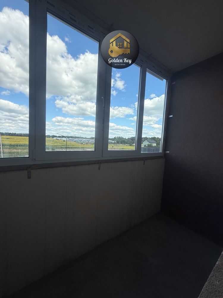 Продаж 3-кімнатної квартири 68.1 м², Виставкова вул., 24А