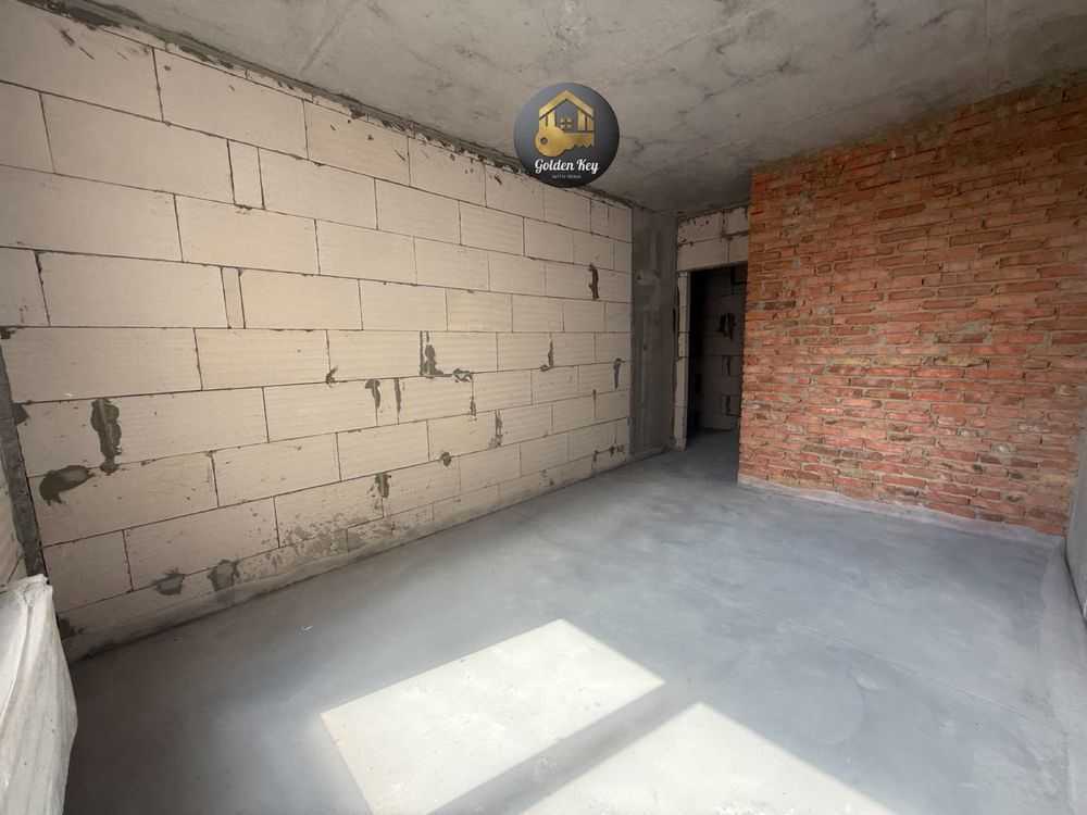 Продаж 3-кімнатної квартири 68.1 м², Виставкова вул., 24А