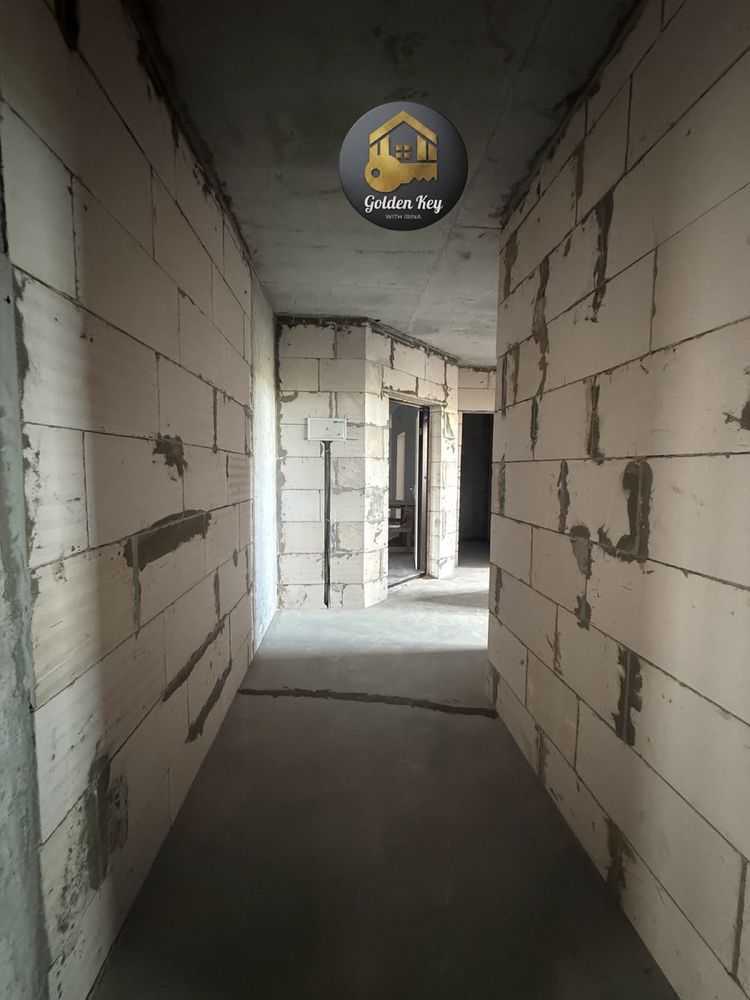 Продаж 3-кімнатної квартири 68.1 м², Виставкова вул., 24А