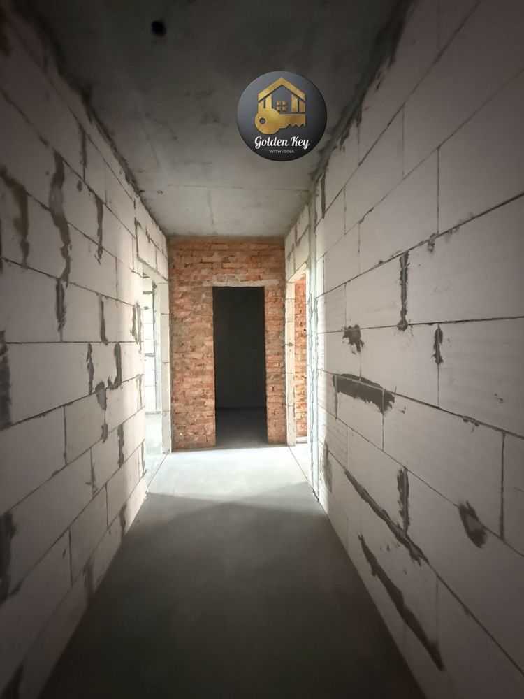 Продаж 3-кімнатної квартири 68.1 м², Виставкова вул., 24А
