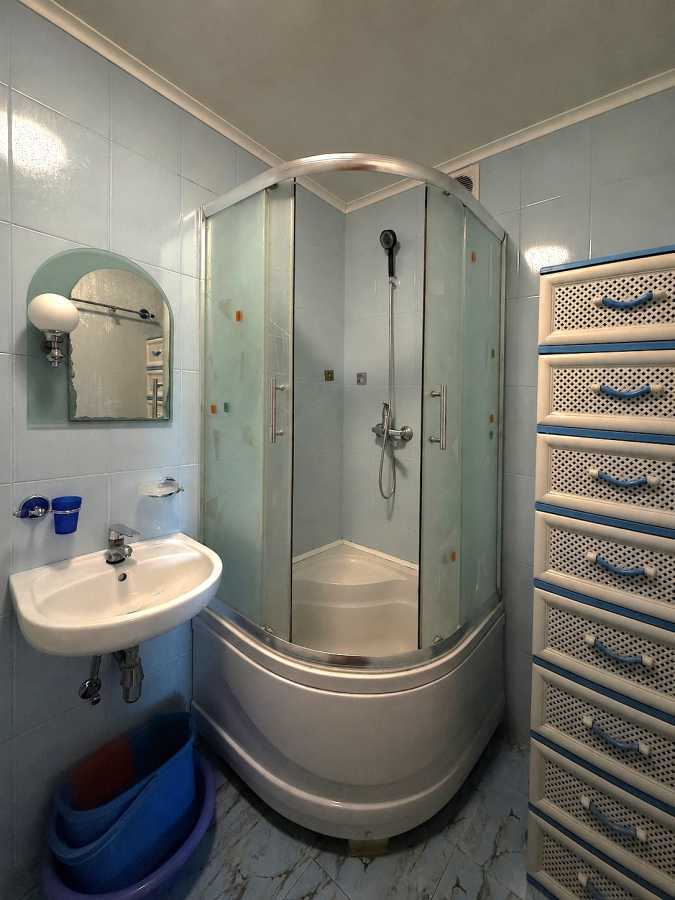 Продажа 1-комнатной квартиры 27.2 м², Декабристов ул., 5Б
