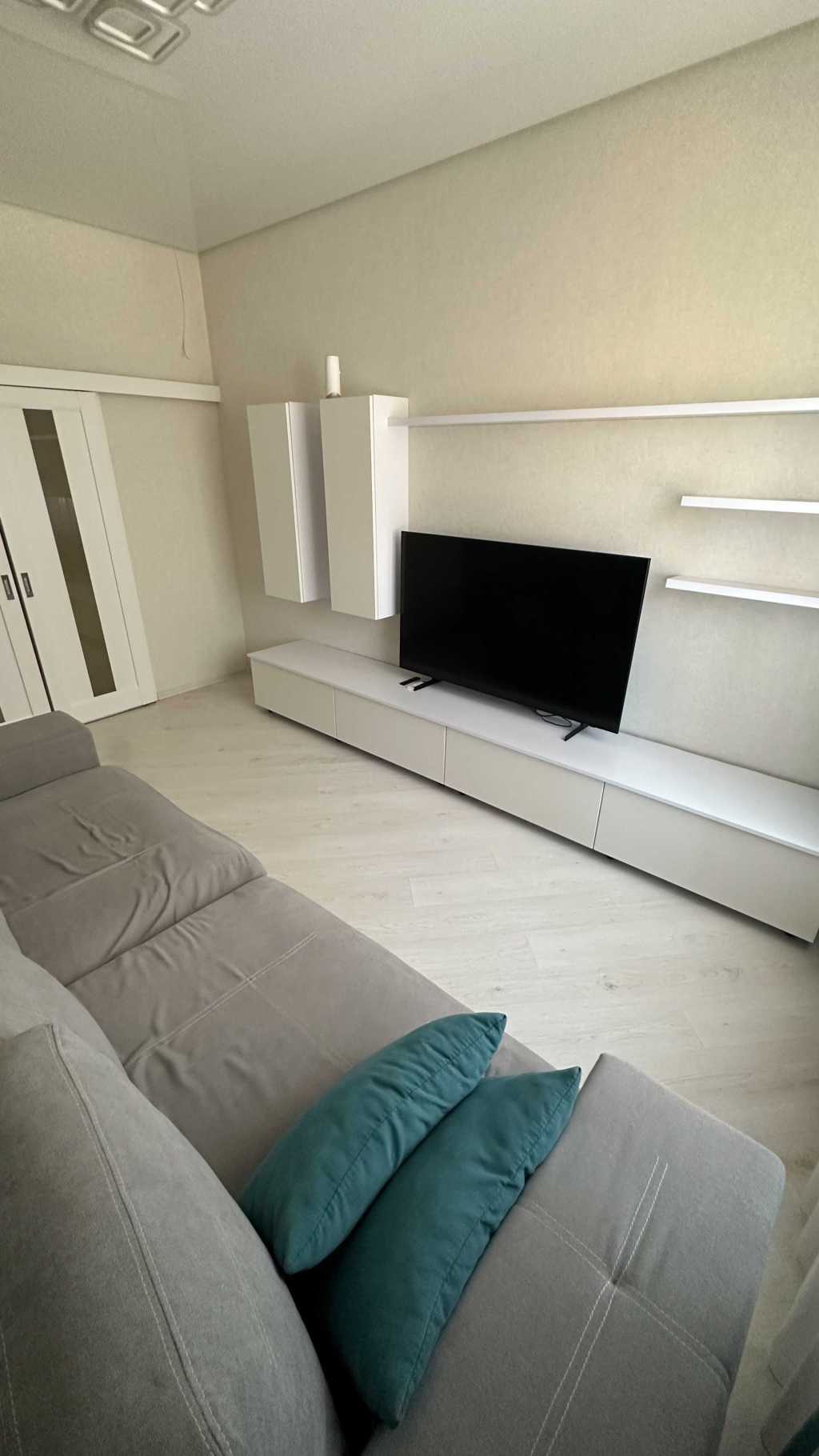 Продажа 2-комнатной квартиры 55 м², Академика Грекова ул., 5
