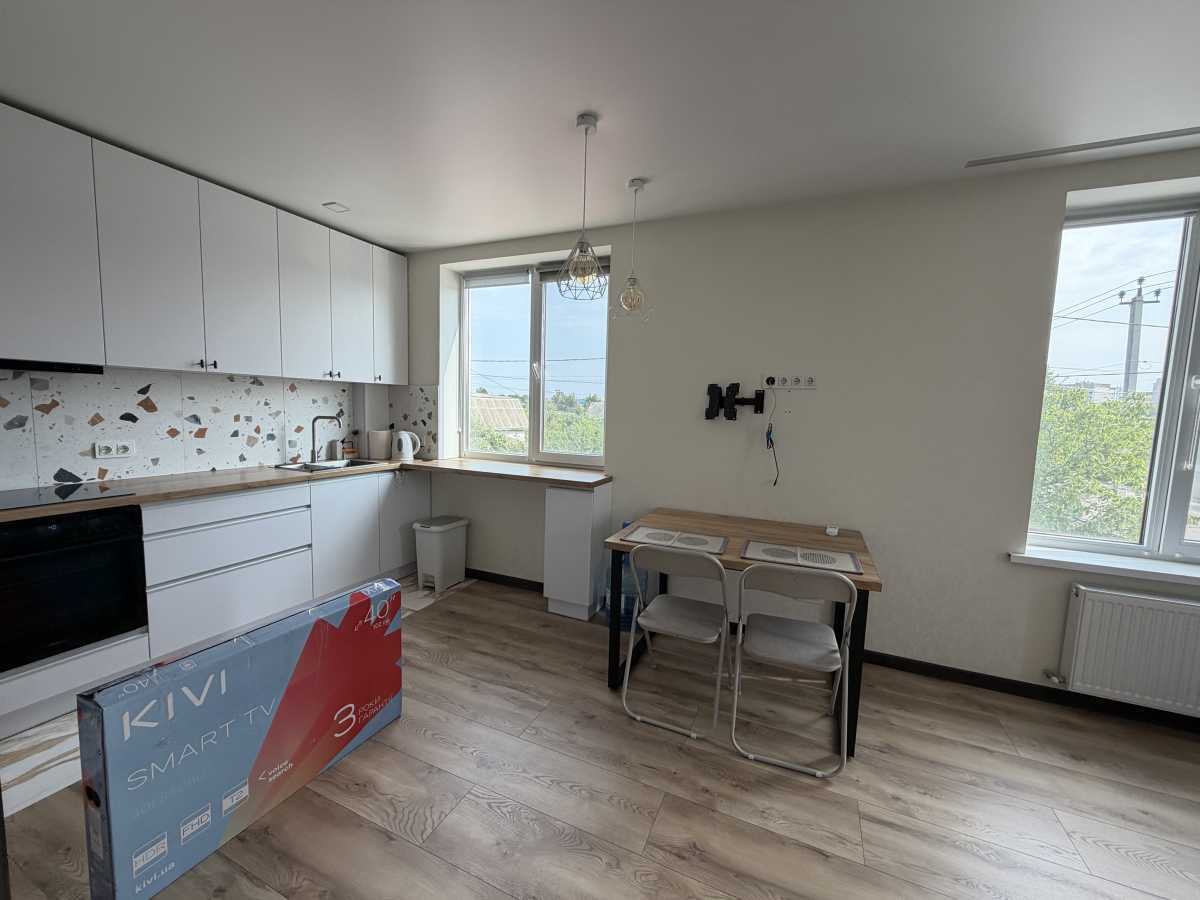 Продаж 1-кімнатної квартири 44 м², Шевченка вул., 72а