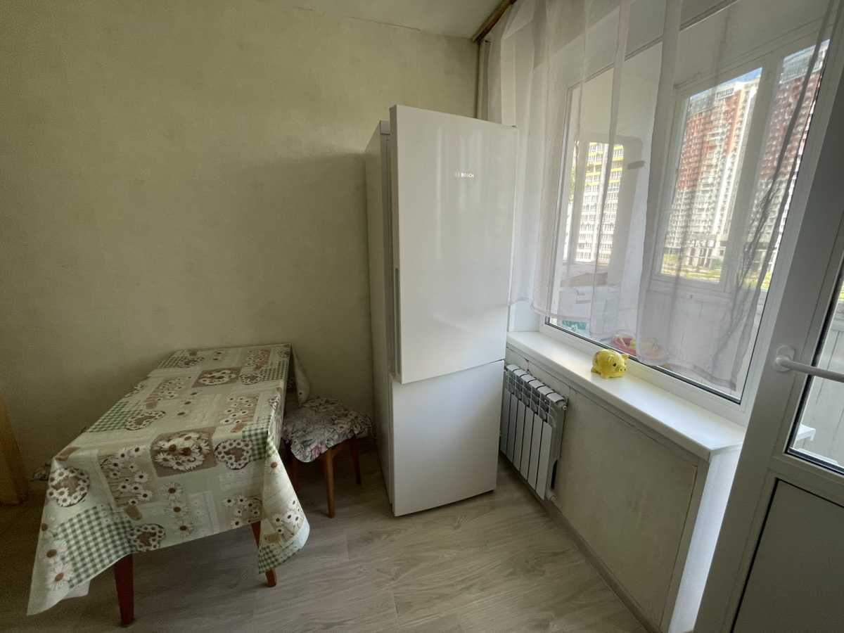 Продаж 2-кімнатної квартири 45 м², Пантелеймона Куліша вул., 17