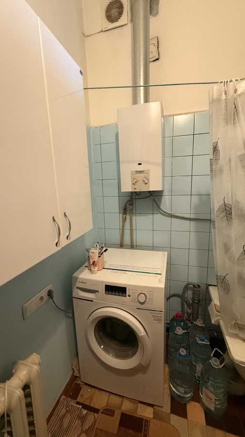 Продаж 2-кімнатної квартири 60 м², Вокзальна вул., 8
