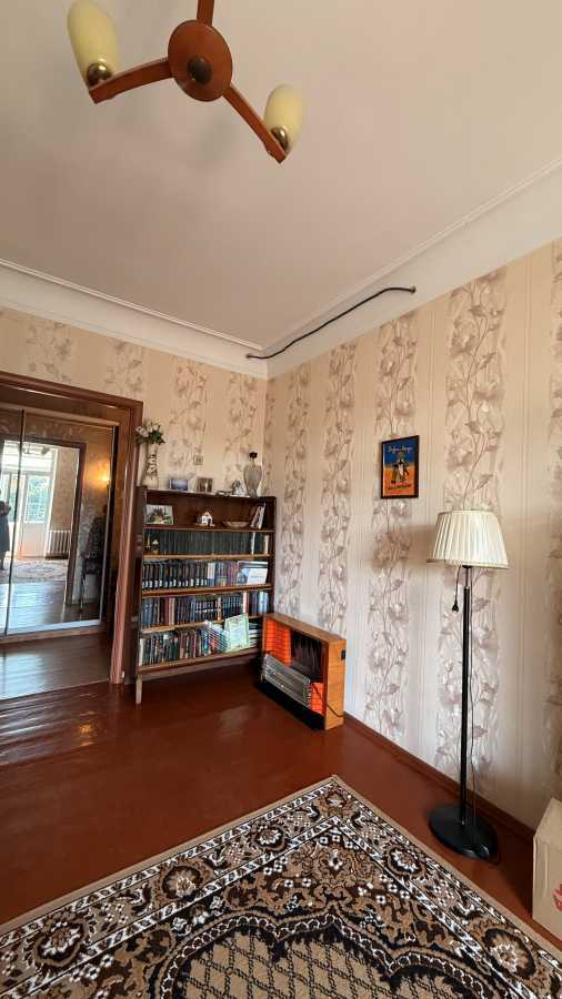 Продаж 2-кімнатної квартири 60 м², Вокзальна вул., 8