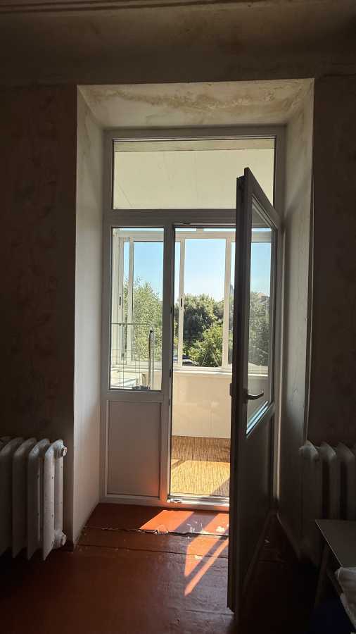 Продаж 2-кімнатної квартири 60 м², Вокзальна вул., 8