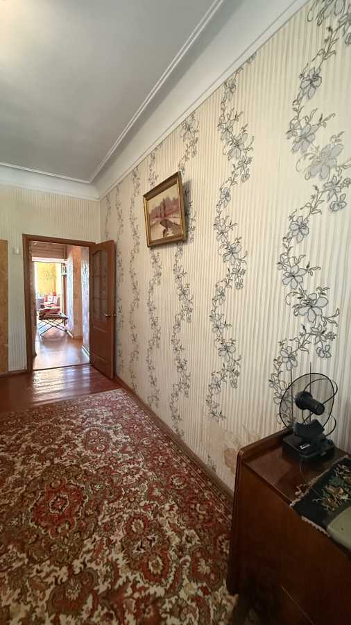 Продаж 2-кімнатної квартири 60 м², Вокзальна вул., 8