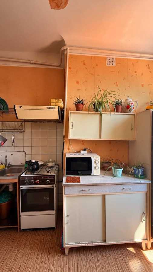 Продаж 2-кімнатної квартири 60 м², Вокзальна вул., 8