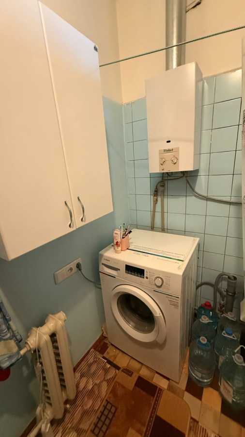 Продаж 2-кімнатної квартири 60 м², Вокзальна вул., 8