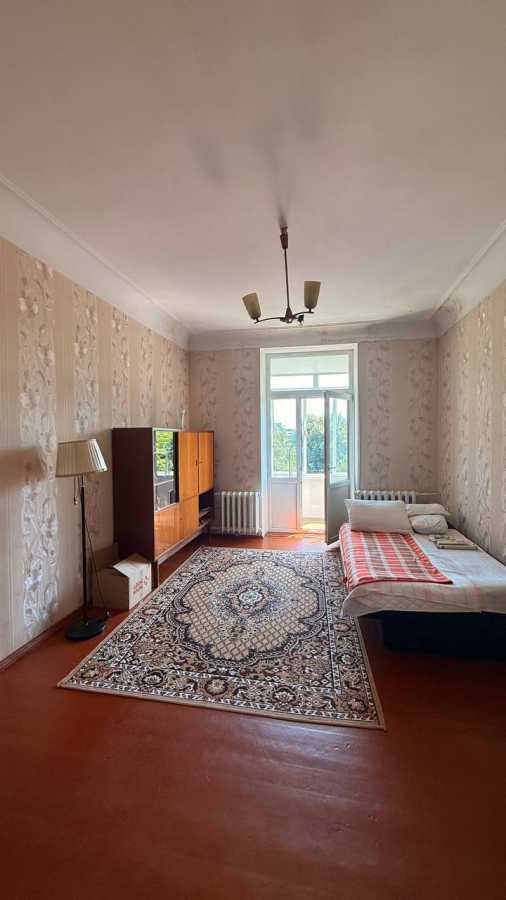 Продаж 2-кімнатної квартири 60 м², Вокзальна вул., 8