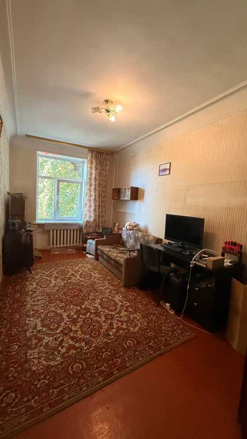 Продаж 2-кімнатної квартири 60 м², Вокзальна вул., 8