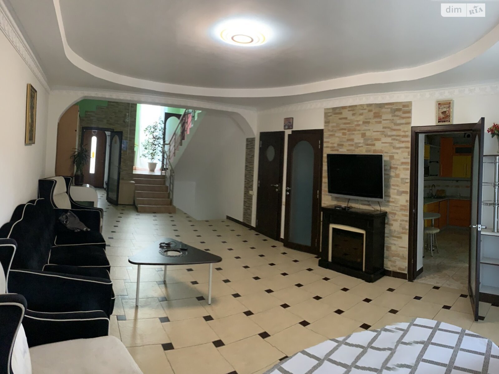 Продаж будинку 323.1 м², Віденська вул.