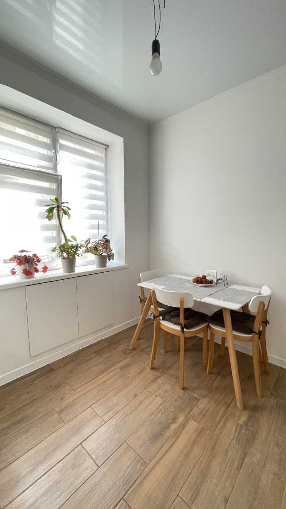 Продаж 2-кімнатної квартири 63.9 м², Кармелюка вул.