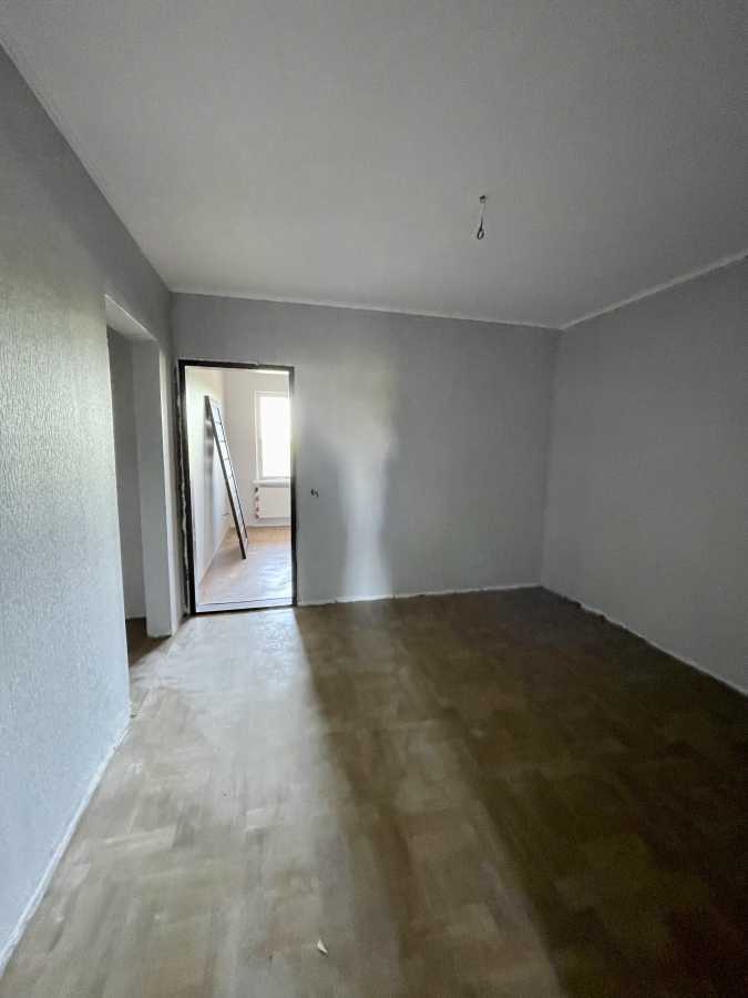 Продаж 1-кімнатної квартири 54 м², Меліоративна вул., 18а