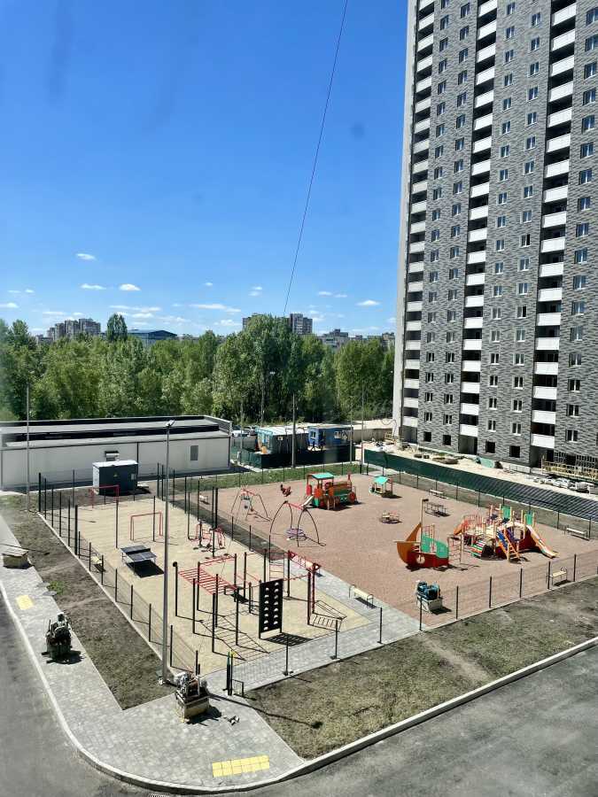 Продаж 1-кімнатної квартири 54 м², Меліоративна вул., 18а