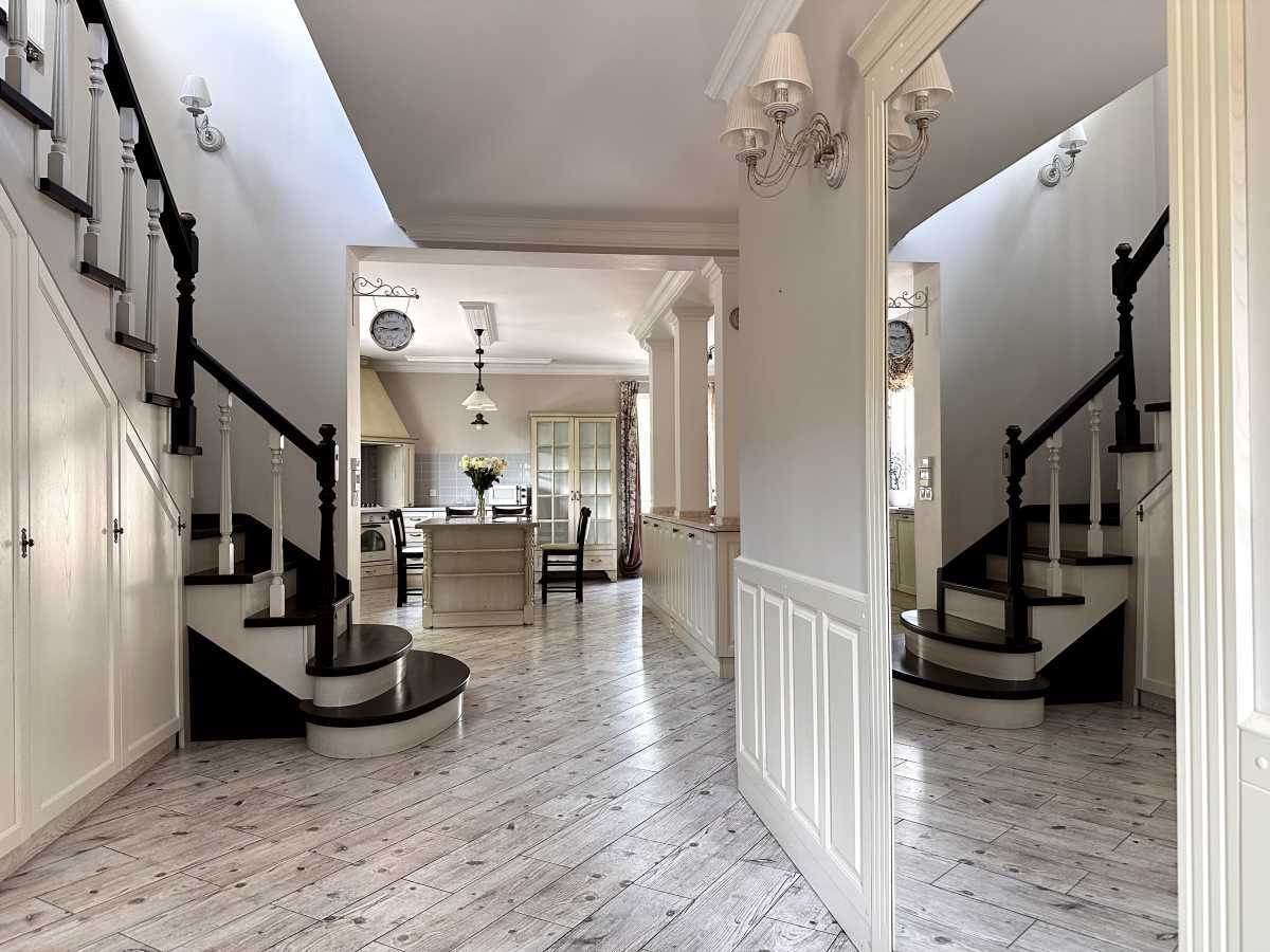 Продажа дома 450 м², Ворошилова