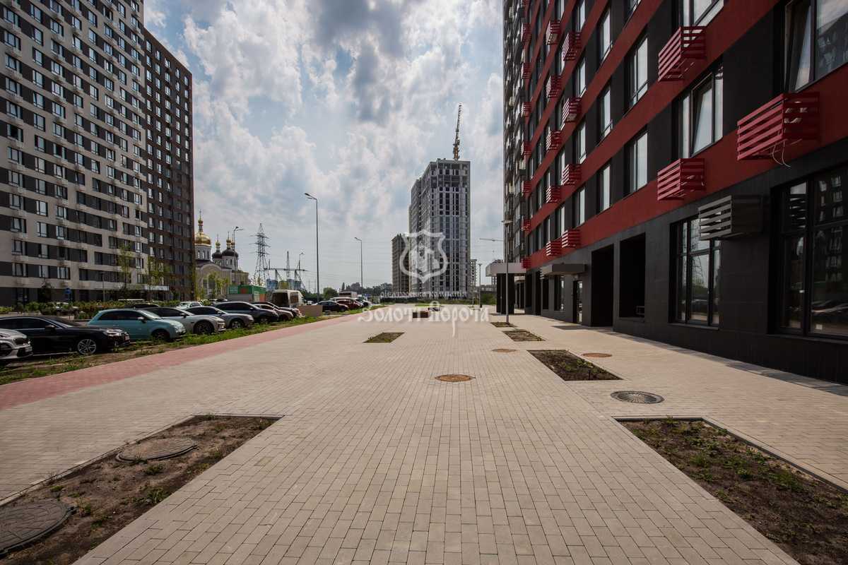 Продажа 2-комнатной квартиры 70.13 м², Всеволода Змиенко ул., Змієнка, 13