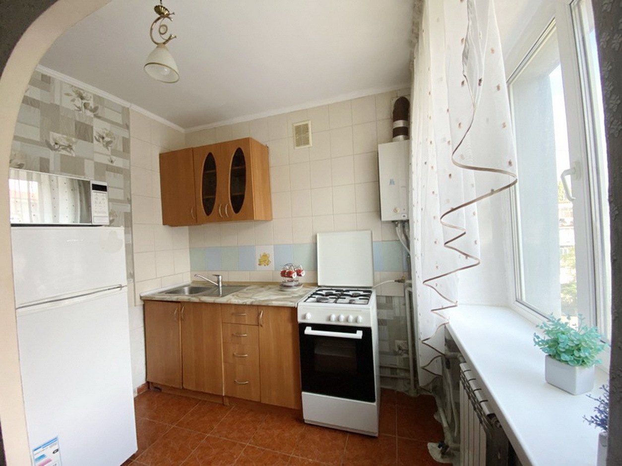 Продажа 1-комнатной квартиры 30.5 м², Курортная ул.